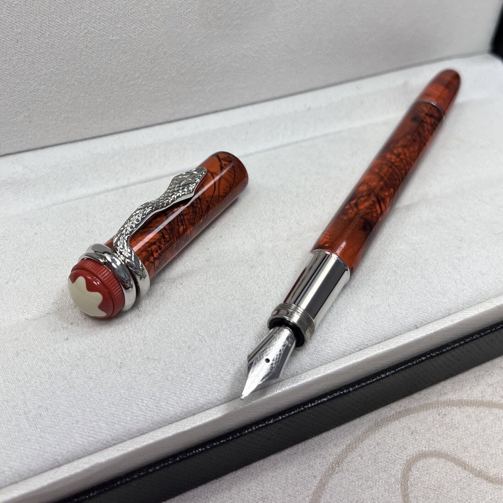 Perfect Snake Pens Series Marble Red-Silver Clip Fountain Pen