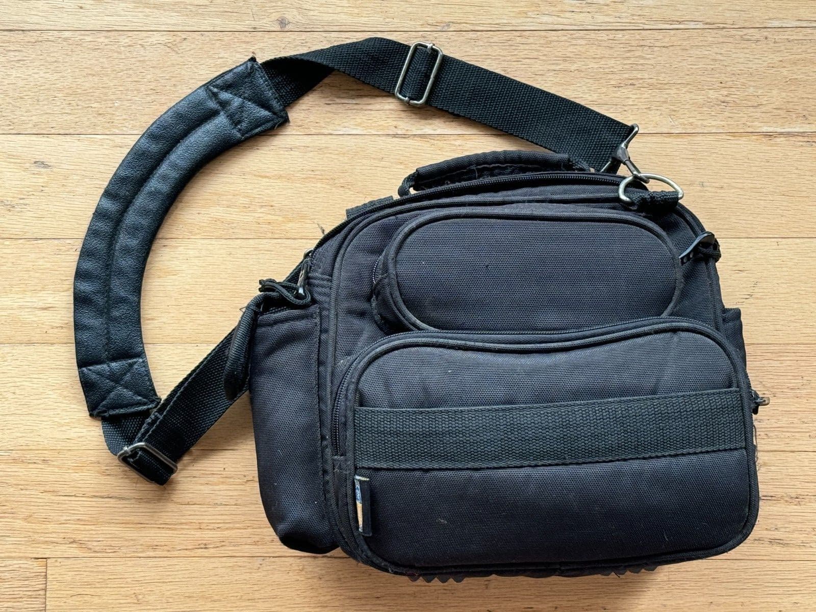 FlightLine Pilot Carry Bag - Great for GA Pilot Student Learning to Fly!