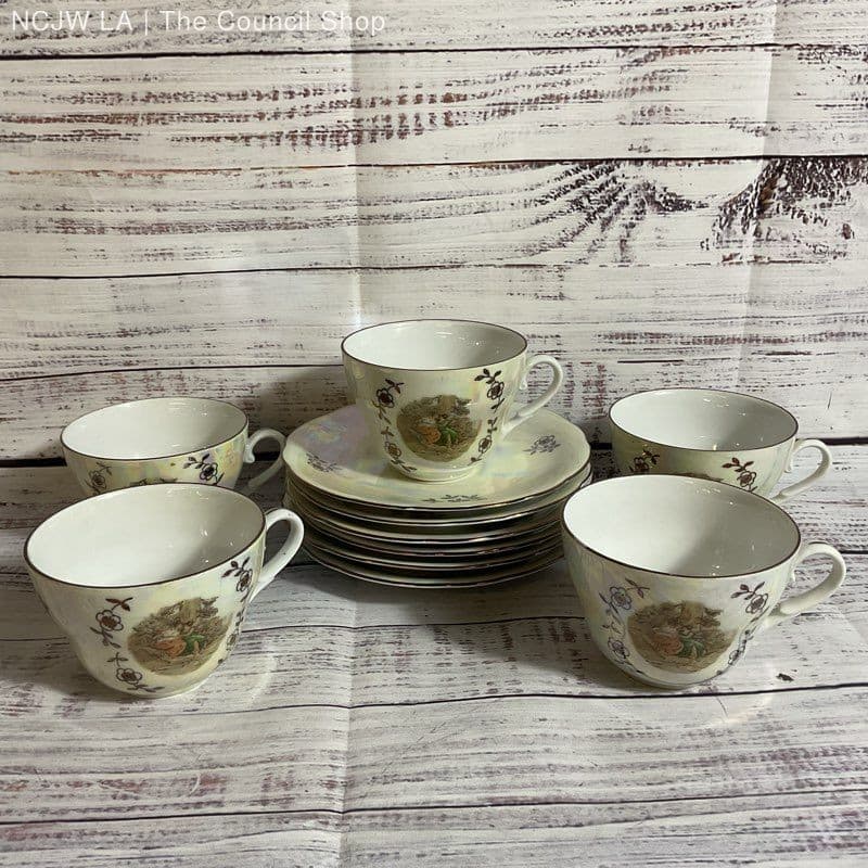 VTG. KAHLA Madonna Iridescent Cups And Saucers- SET OF 5