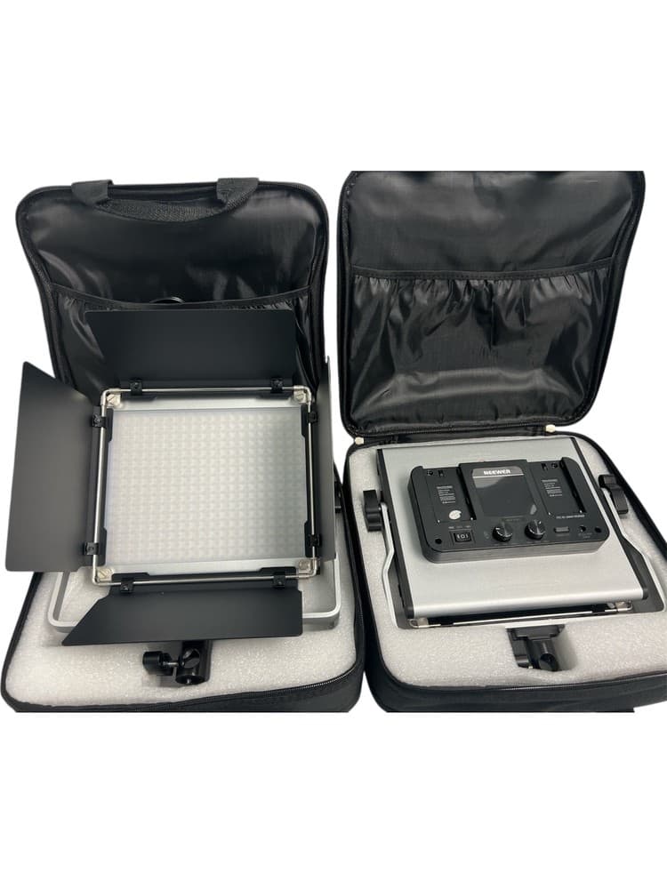 NEEWER STUDIO LIGHTS