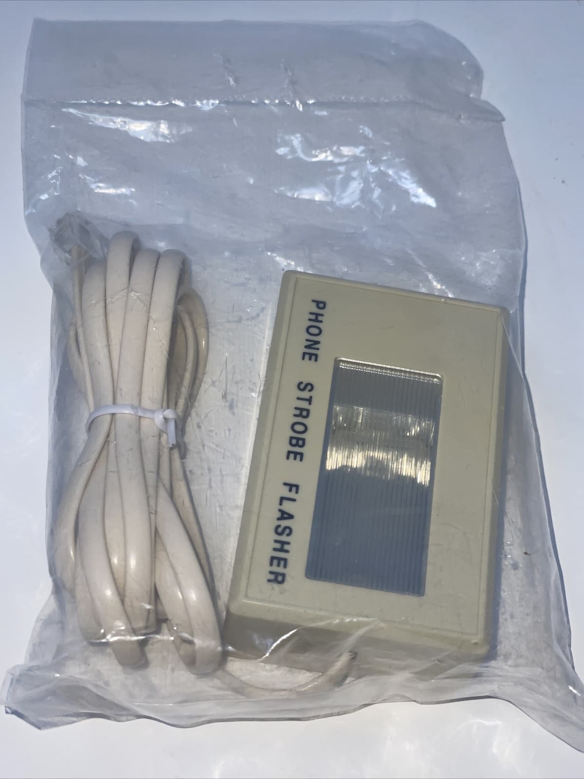 LYNN 070 VISUAL PHONE STROBE FLASHER *Aids the Hearing Impaired & in a Noisy Env