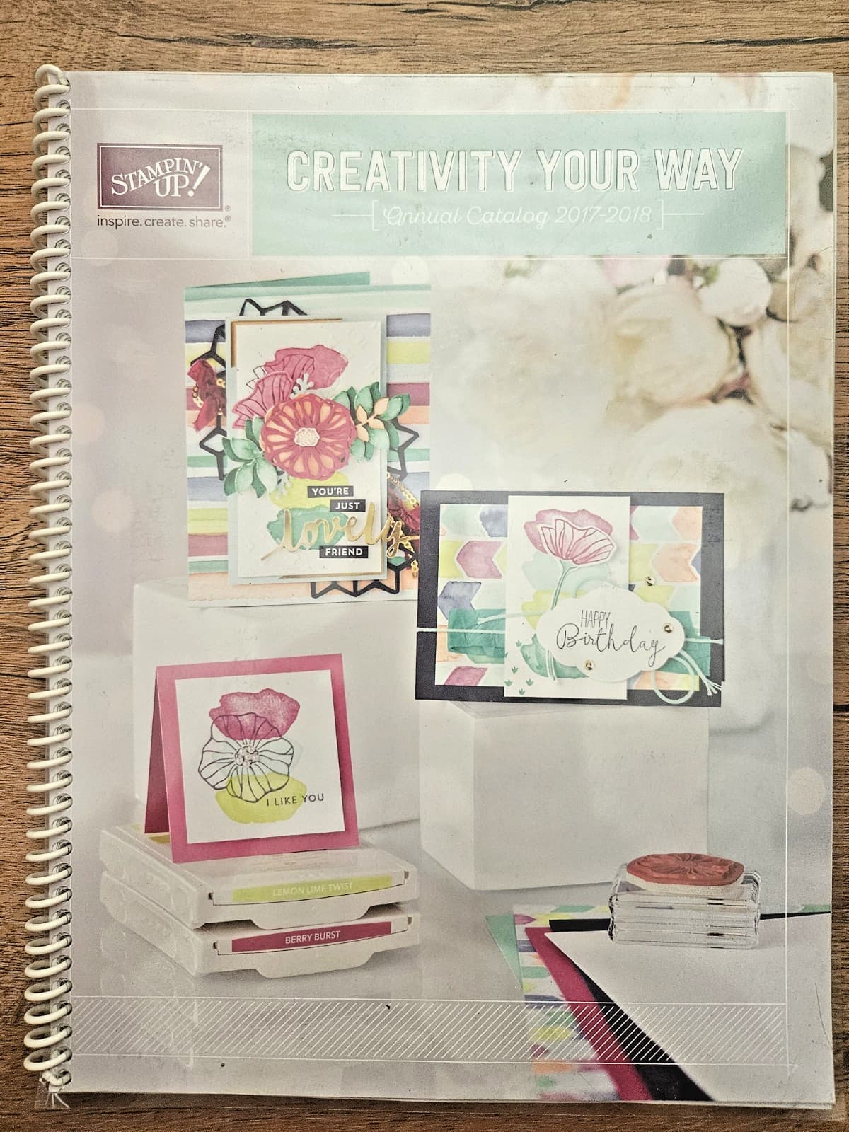 STAMPIN UP Rubber Stamp Catalog 2017-2018 Card/Scrapbook Idea book Spiral Bound