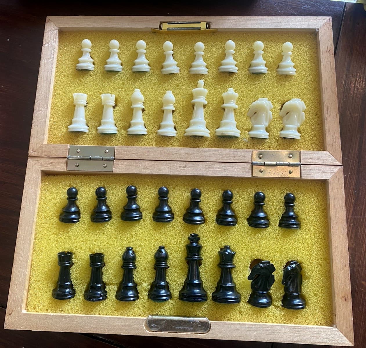 Vintage Folding Chess Set Portable Travel Wood Case Magnetic 8"x8" Complete