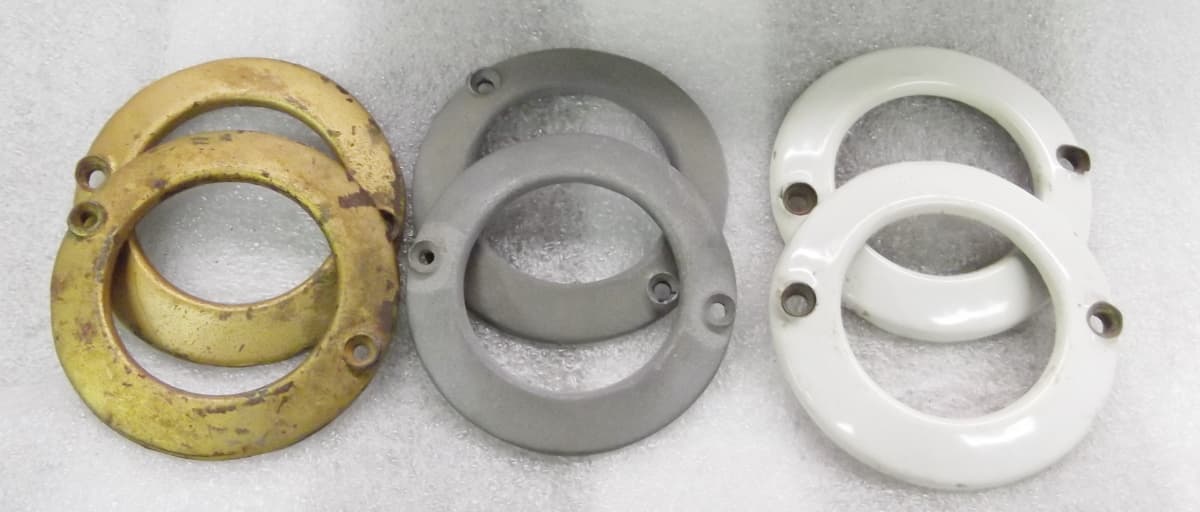 DAYTON SCALE #166 OR 167 SMALL ROUND WINDOW FRAMES RINGS