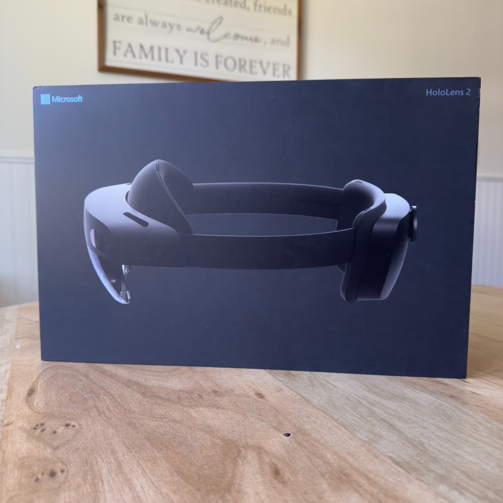 Microsoft HoloLens 2 - Smart Glasses VR Headset Device - Model 1855 - NJZ-00001