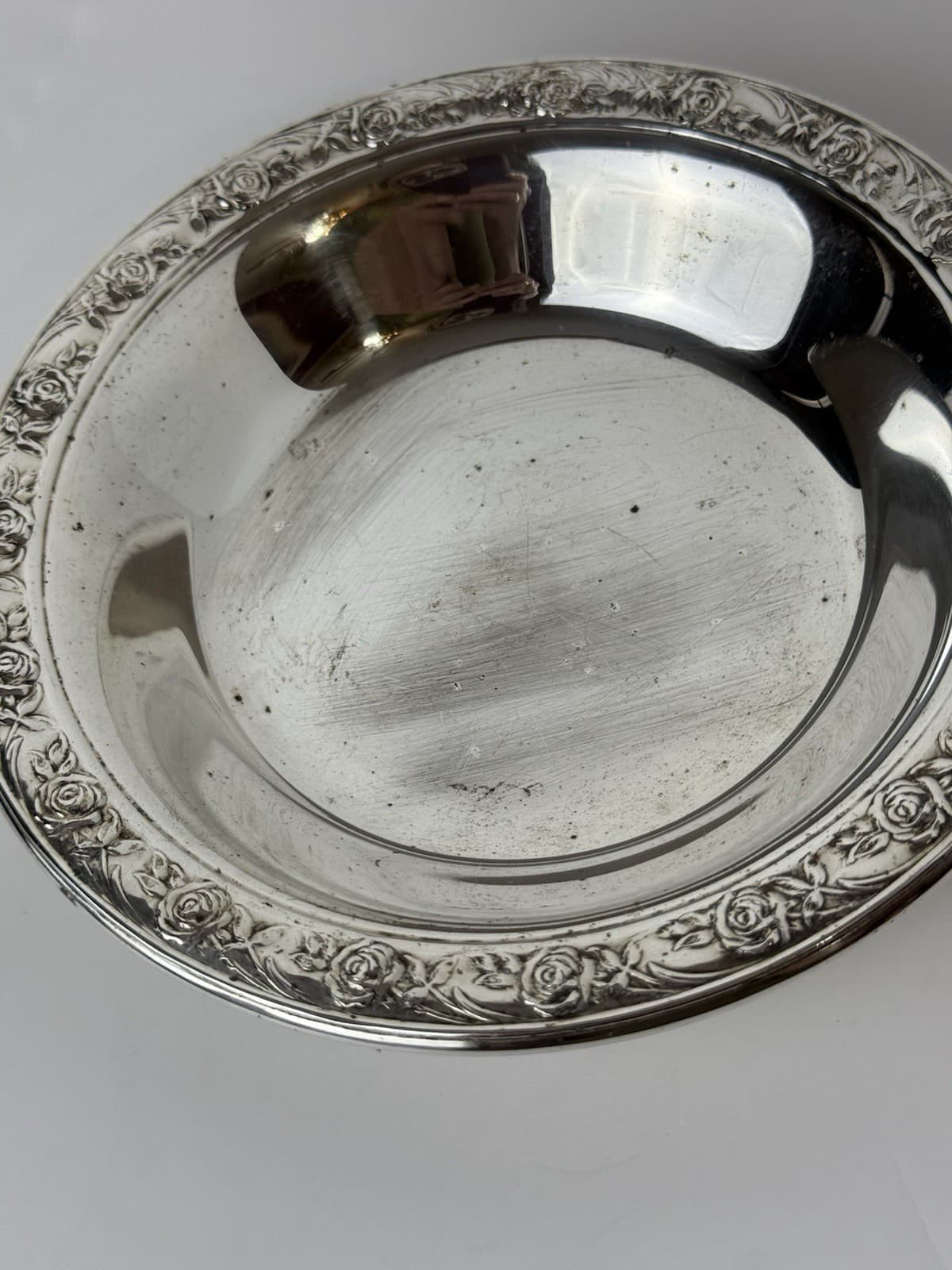 Vintage Reed & Barton Classic Rose Design Serving Bowl Silverplate 6.5"