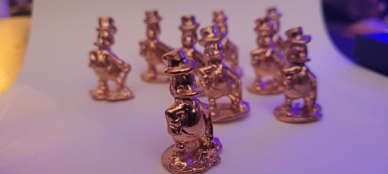 1 PIECE SCROOGE MCDUCK PURE COPPER STATUE