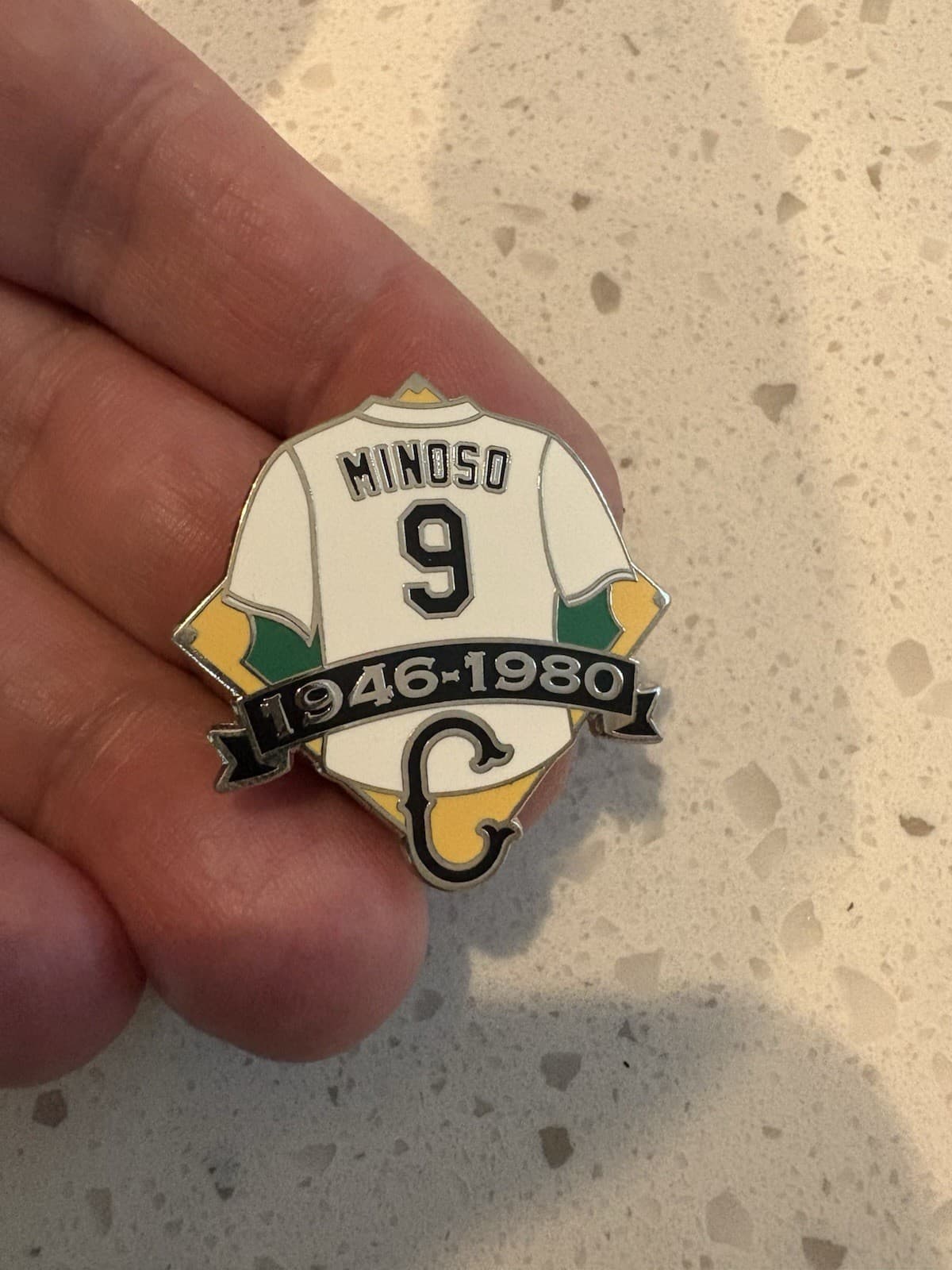 MLB Chicago White Sox Minnie Minoso Jersey #9 Official HOF Lapel Pin