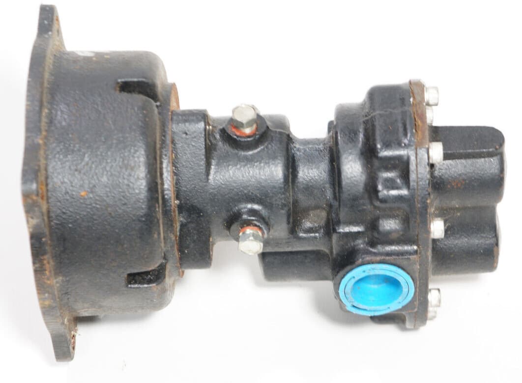 Cast Iron Oil Pump Head 10GPM Rotary Steel Gear For NEMA 56C Electric Motor