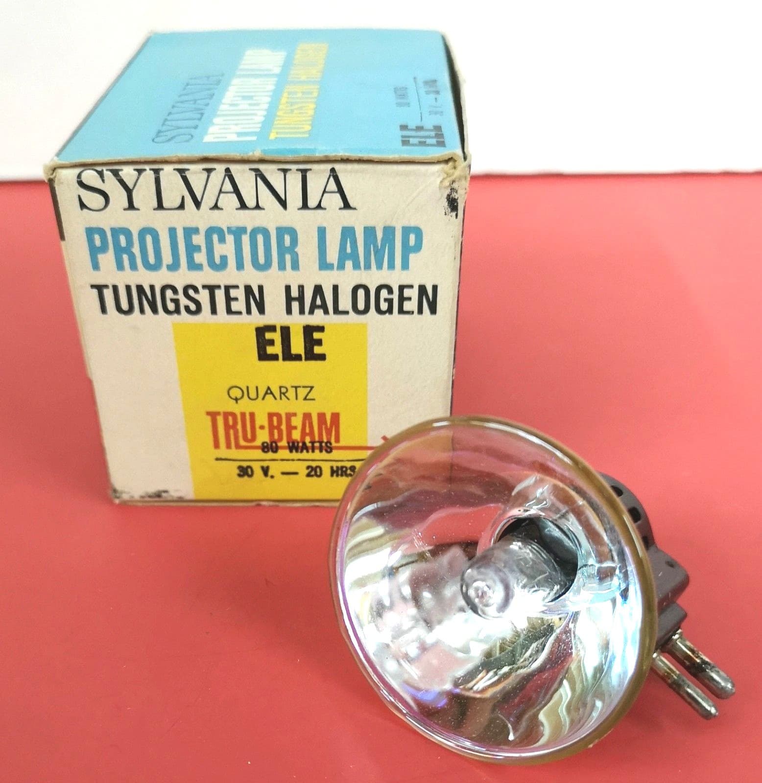 ELE ELT 80W 30V Photo Stage Projection LIGHT BULB Studio LAMP NEW SYLVANIA 54668