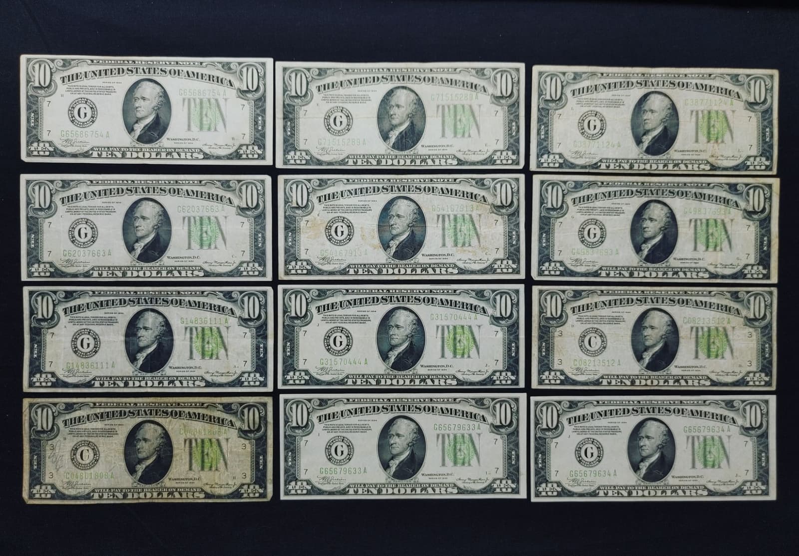 12x Series 1934 $10 Federal Reserve Notes inc 2 Choice Consecutive Serial #'s