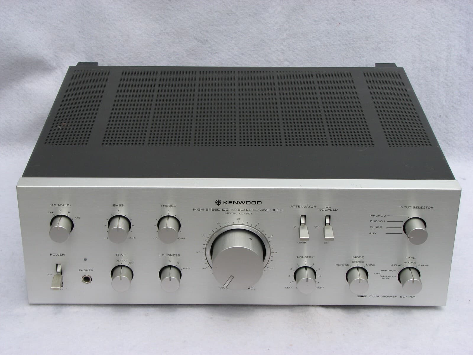 Kenwood KA601 amplifier