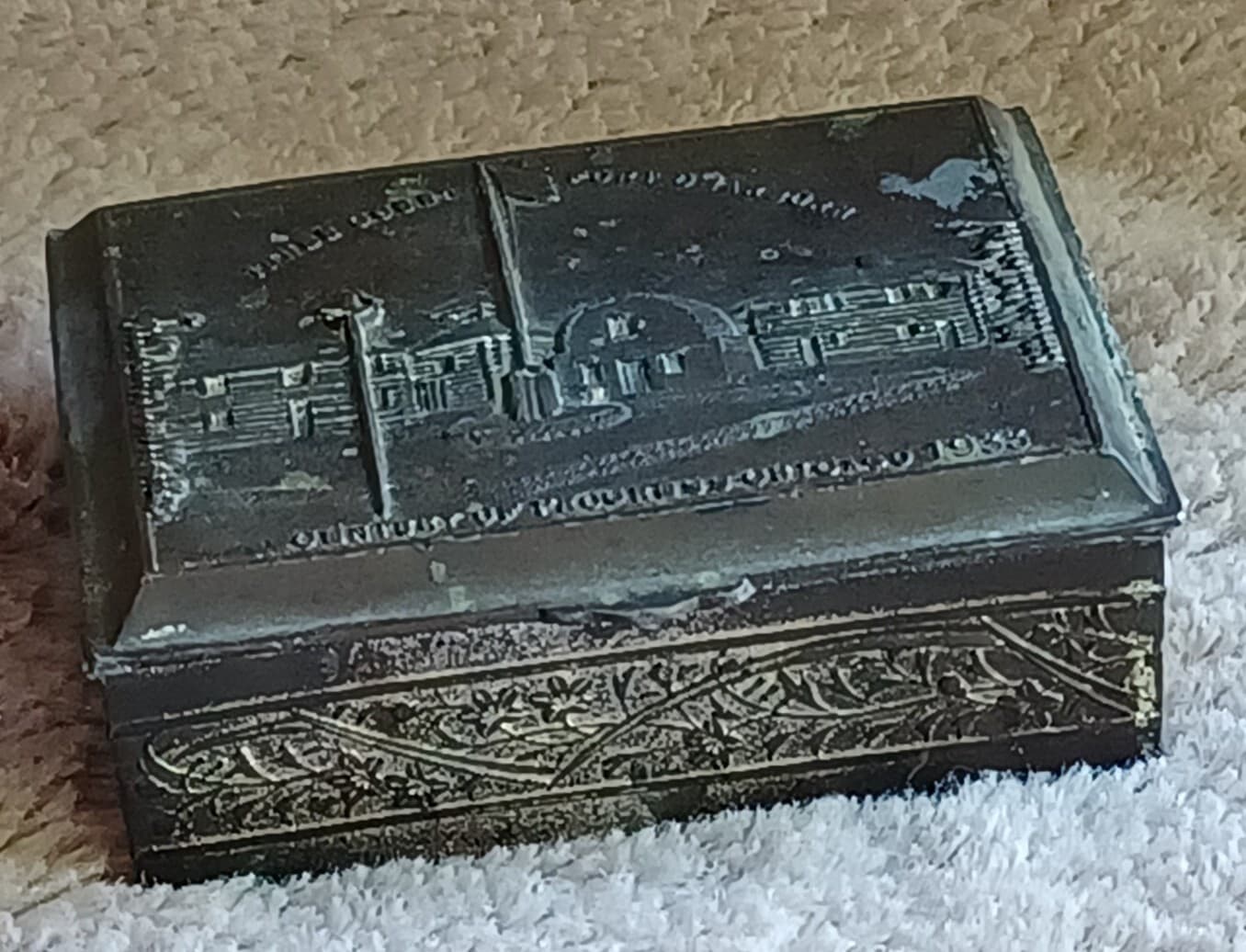 N Shure Trinket Box Chicago 1933 Inner Court Fort Dearborn Century Hinged Japan