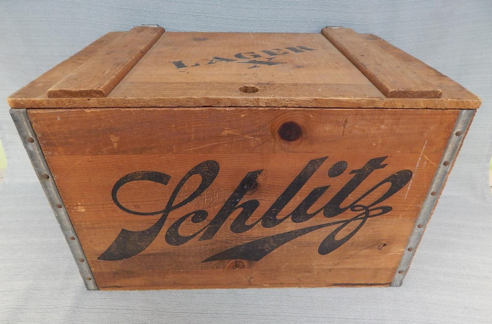 Vintage Schlitz Lager X Wood Crate w/Lid, Gideon, Missouri