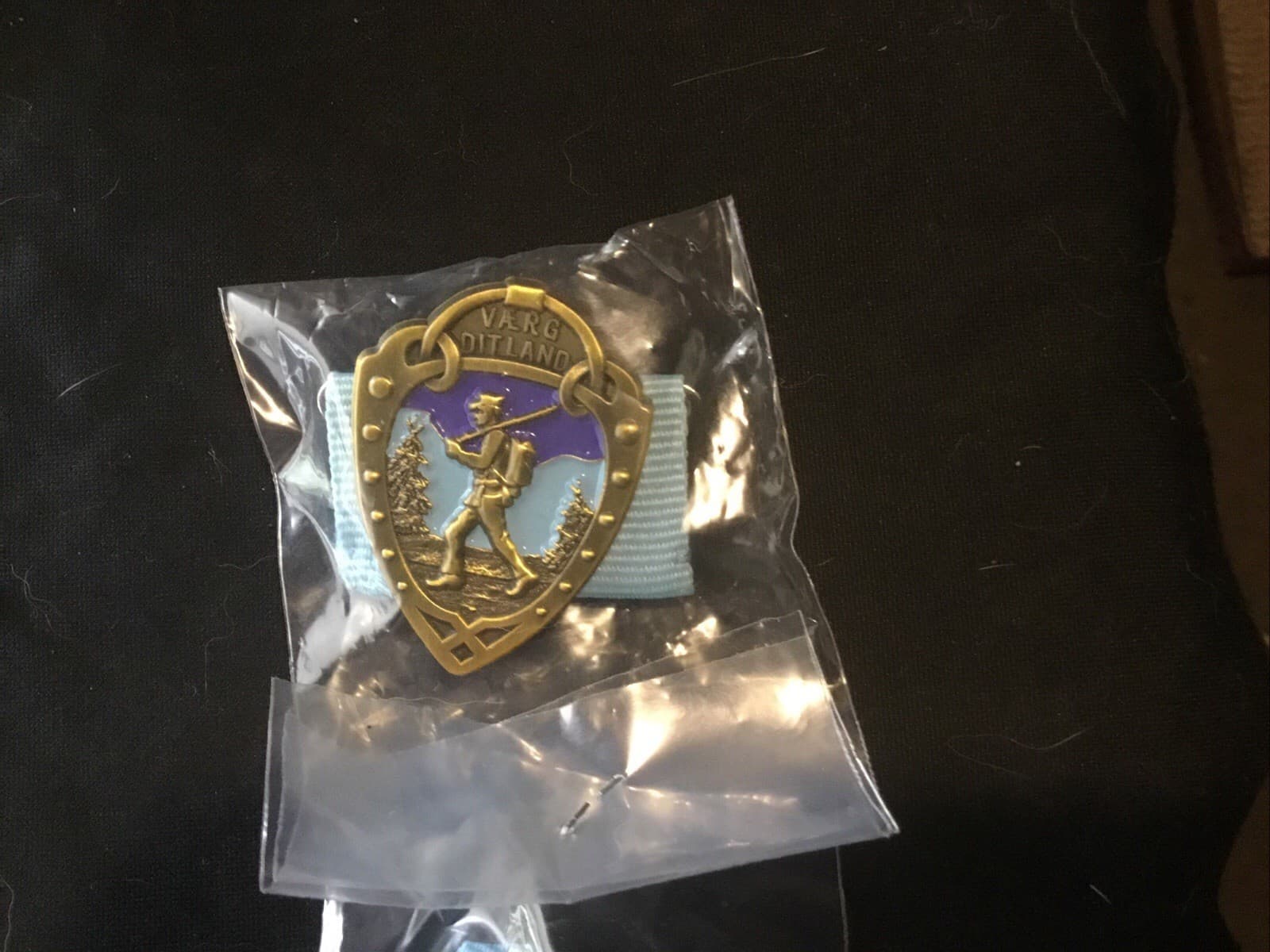 Norwegian Foot March Badge 1 1/2 Inch (LARGE SIZE!) (Gold)