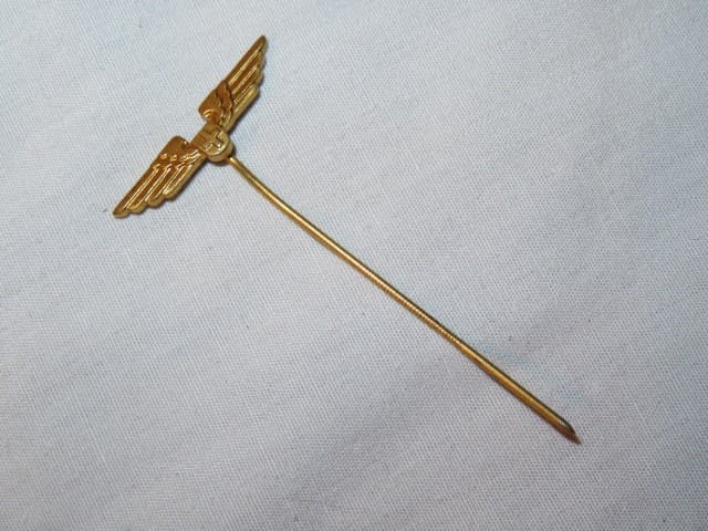 Vintage Swissair Swiss Air Winged Logo Pin Gold Tone Metal