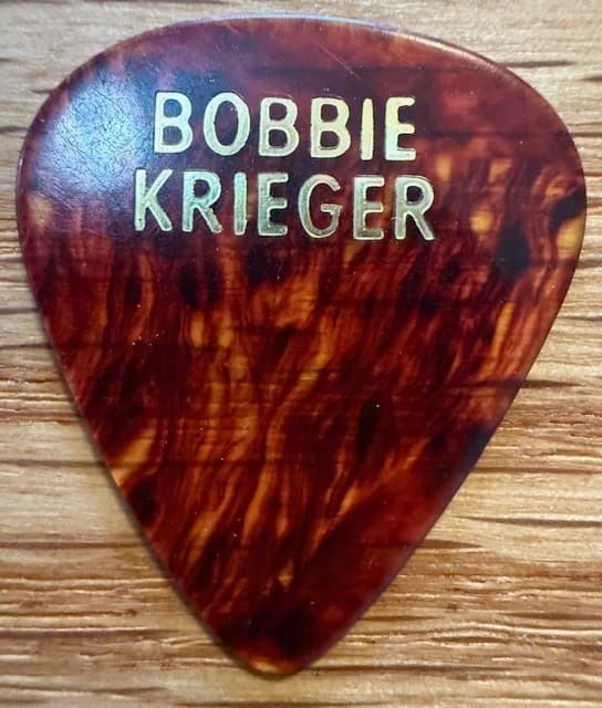 THE DOORS / ROBBIE "BOBBIE" KRIEGER / 1980'S!! / ONE SIDED TOUR GUITAR PICK