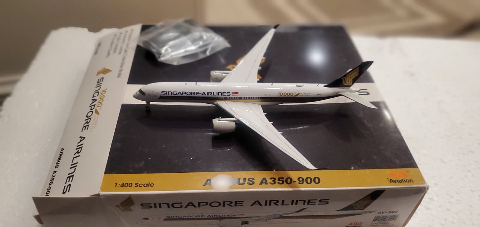 Aviation400 Singapore Airlines A350-941 1:400 AV4026 10,000th Airbus TTL 9V-SMF