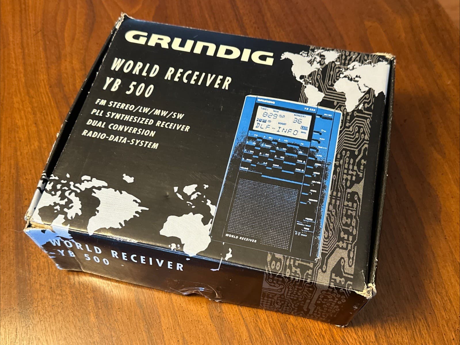 Grundig YB 500 World Receiver Yacht Boy 500 With Power Adapter / Manuals / Box