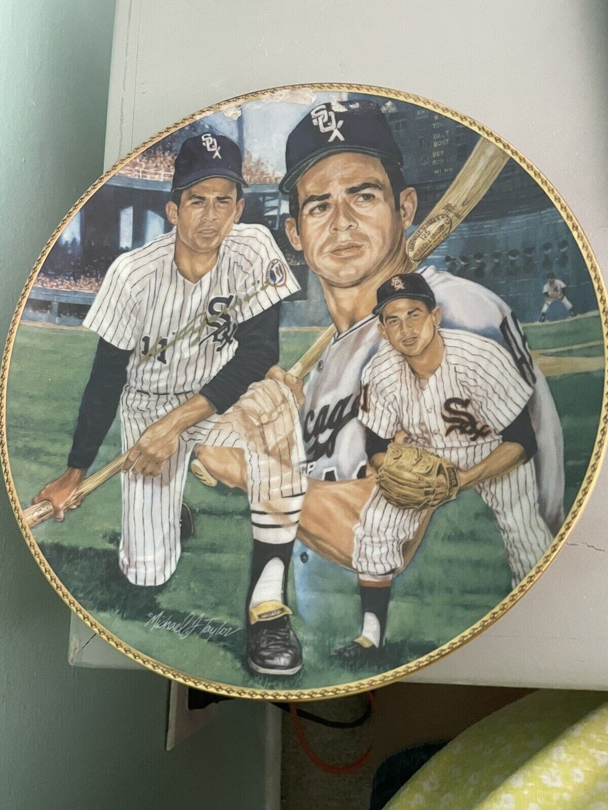 VINTAGE Gartlan USA Luis Aparicio "Pivotman" Collector Plate AUTOGRAPHED Plate