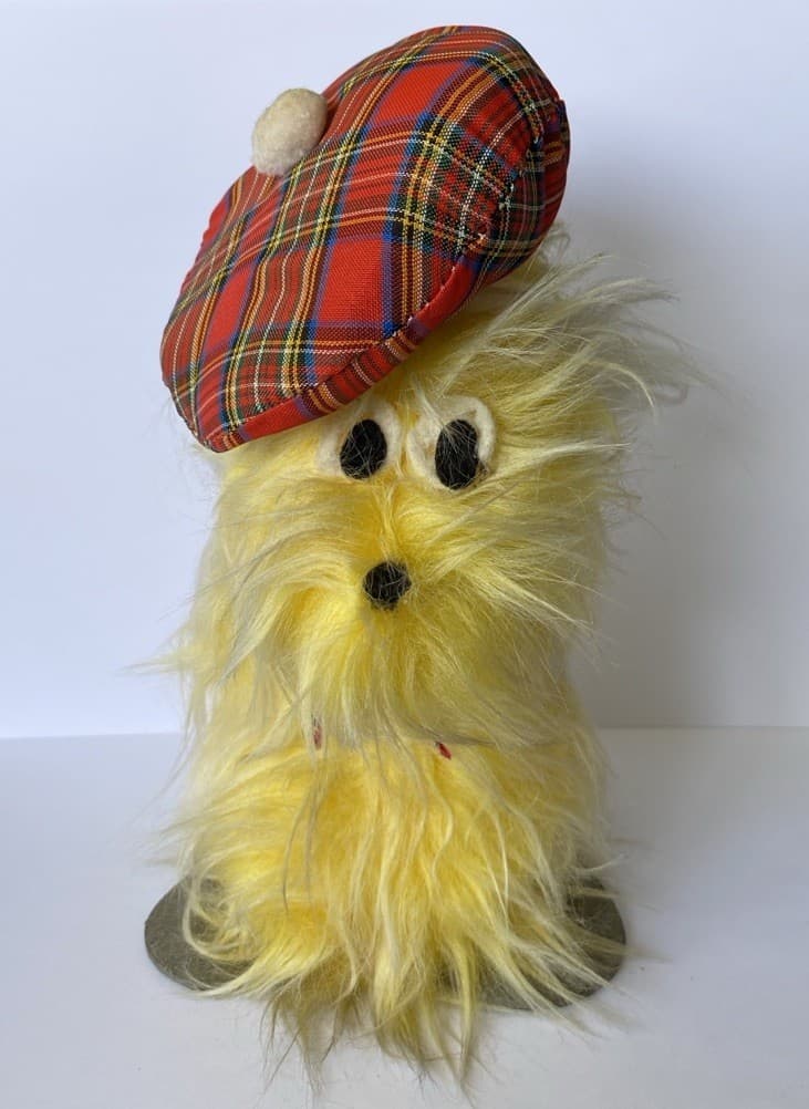 VINTAGE RETRO KITSCH FURRY SCOTTISH SCOTTIE DOG GONK ORNAMENT FIGURE
