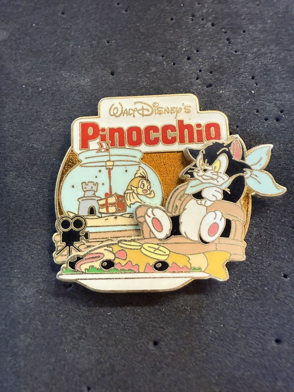Disney Walt’s Classic Collection Pinocchio Pin LE 1000 Figaro Cleo