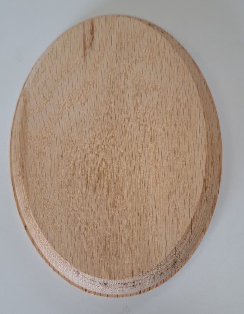 RED OAK WOOD OVAL ROSETTE STAIR PART 5 3/4” X 4 1/4" X 3/4” #7337