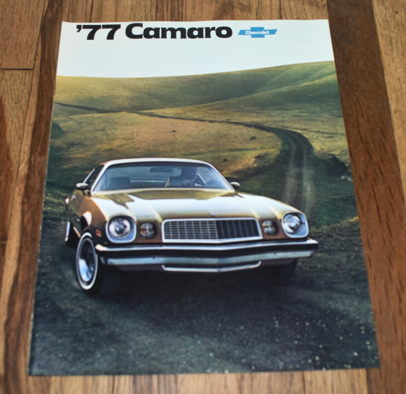 Original 1977 Chevrolet Camaro Sport Coupe Rally Sport 8-page Car Sales Brochure