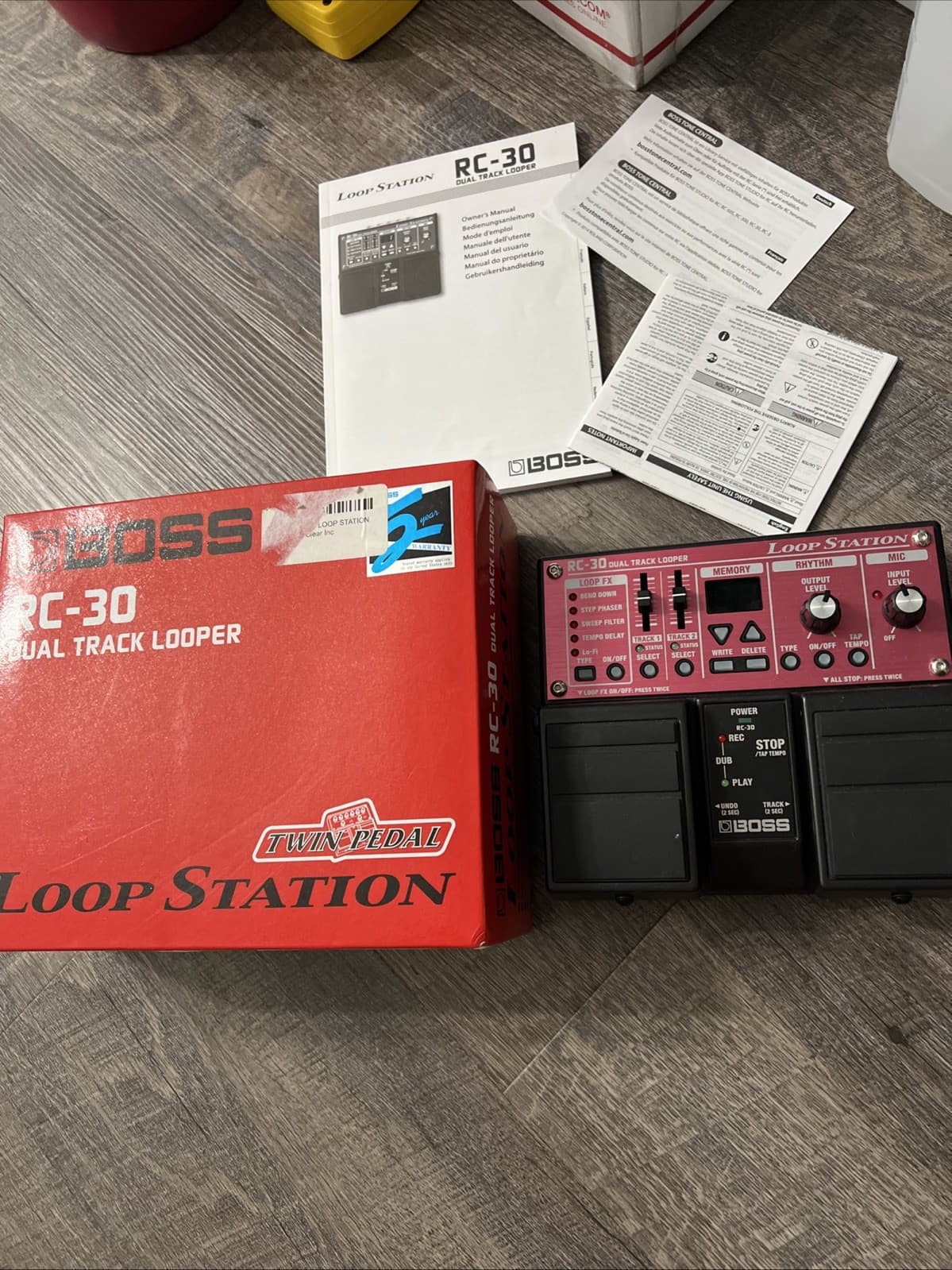 Boss RC30 Dual Track Looper Loop Station Roland Twin Pedal Mic Input USB Effects