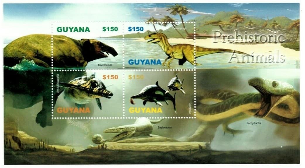 Guyana 2005 - Dinosaurs - Sheet Of 4 Stamps - MNH