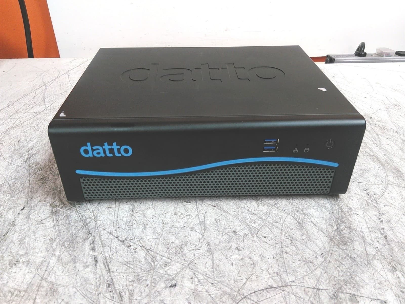 FIX**Defective Datto S4B2 NAS Network Attached Storage 0RAM 0HD 4x Caddies AS-IS