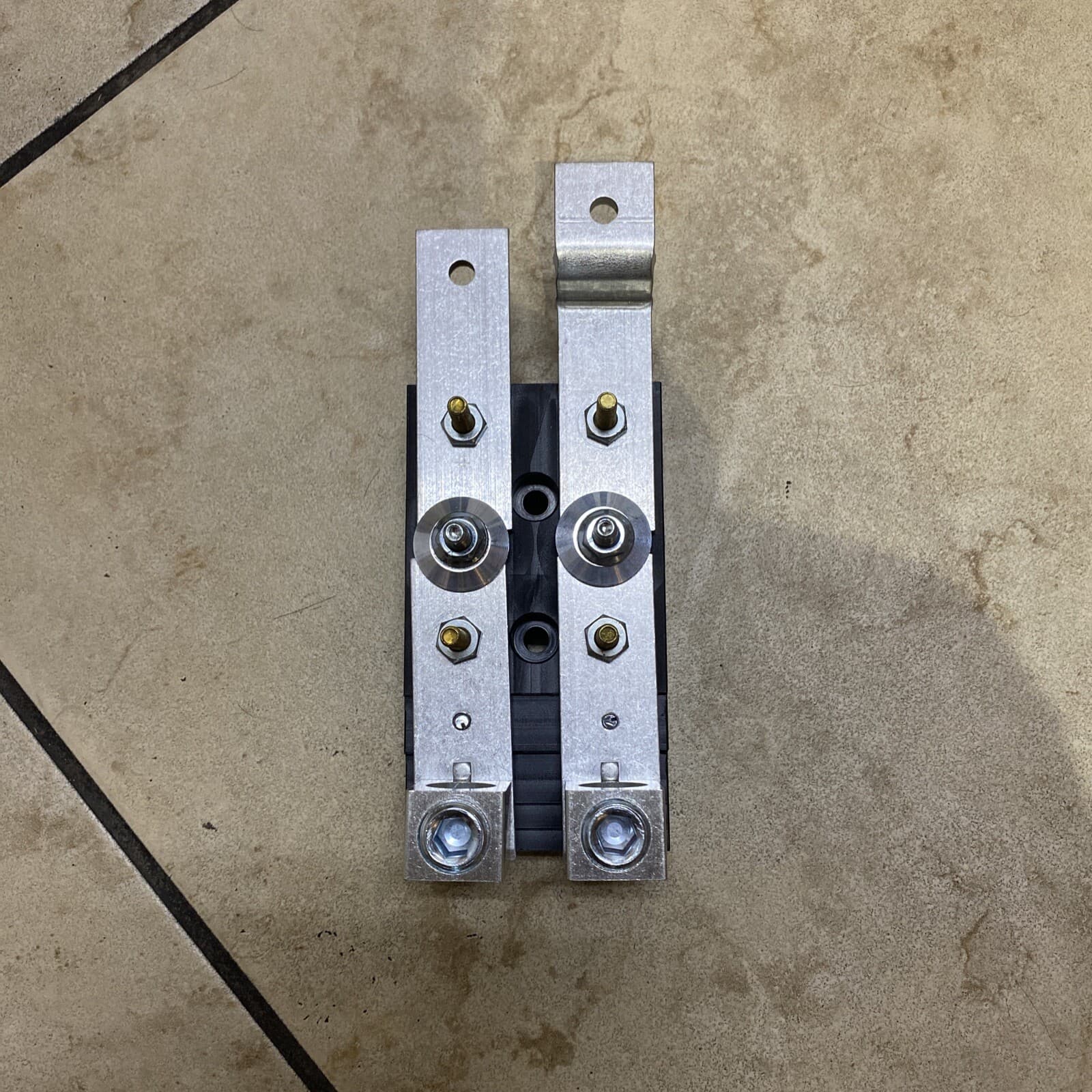 UNICORN TEST BLOCK CAT # MS27TB 200A NEW