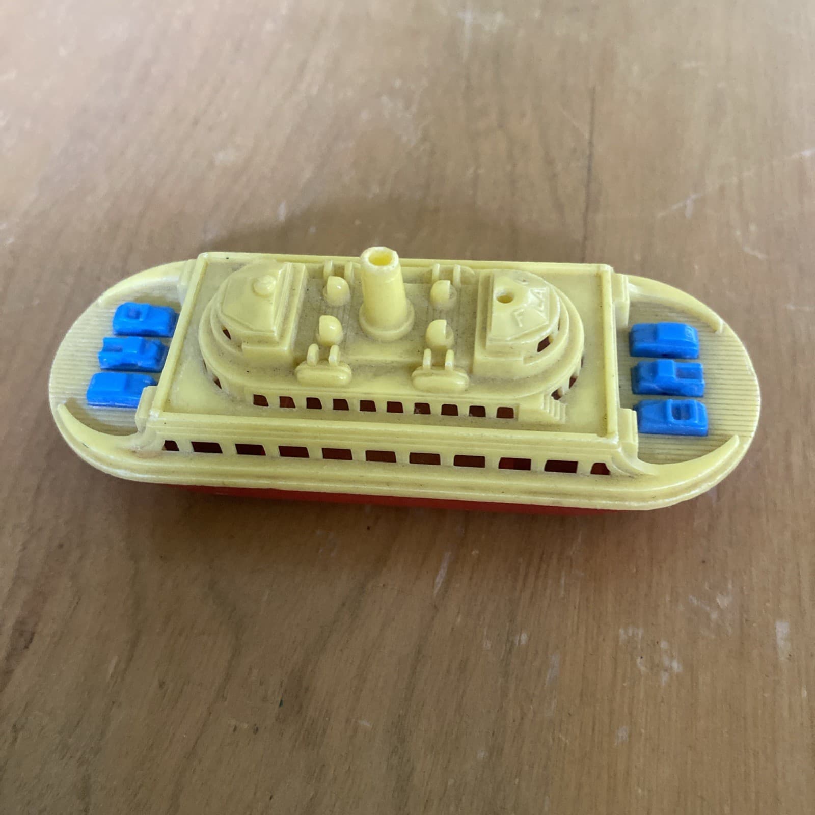 Renwal Ferry Boat Hard Plastic No. 140 USA with Wheels VINTAGE