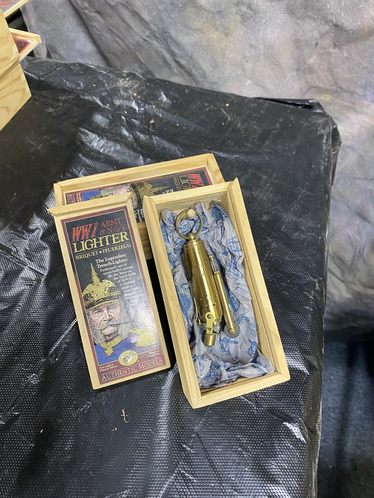 Authentic Models Commodore Cape Horn Lighter Keychain