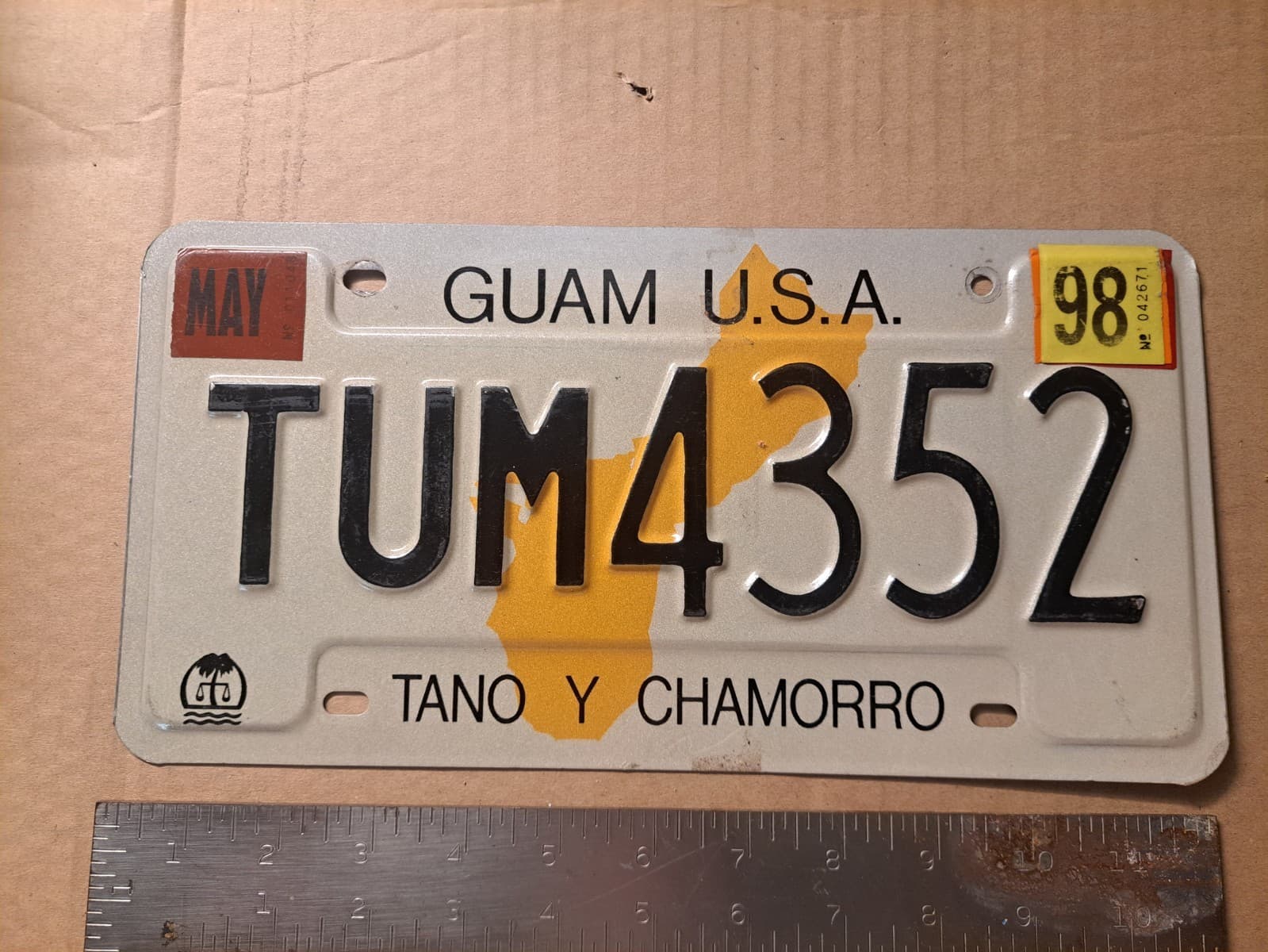 License Plate, U.S. Territory, Guam U.S.A., 1998, TUM 4352