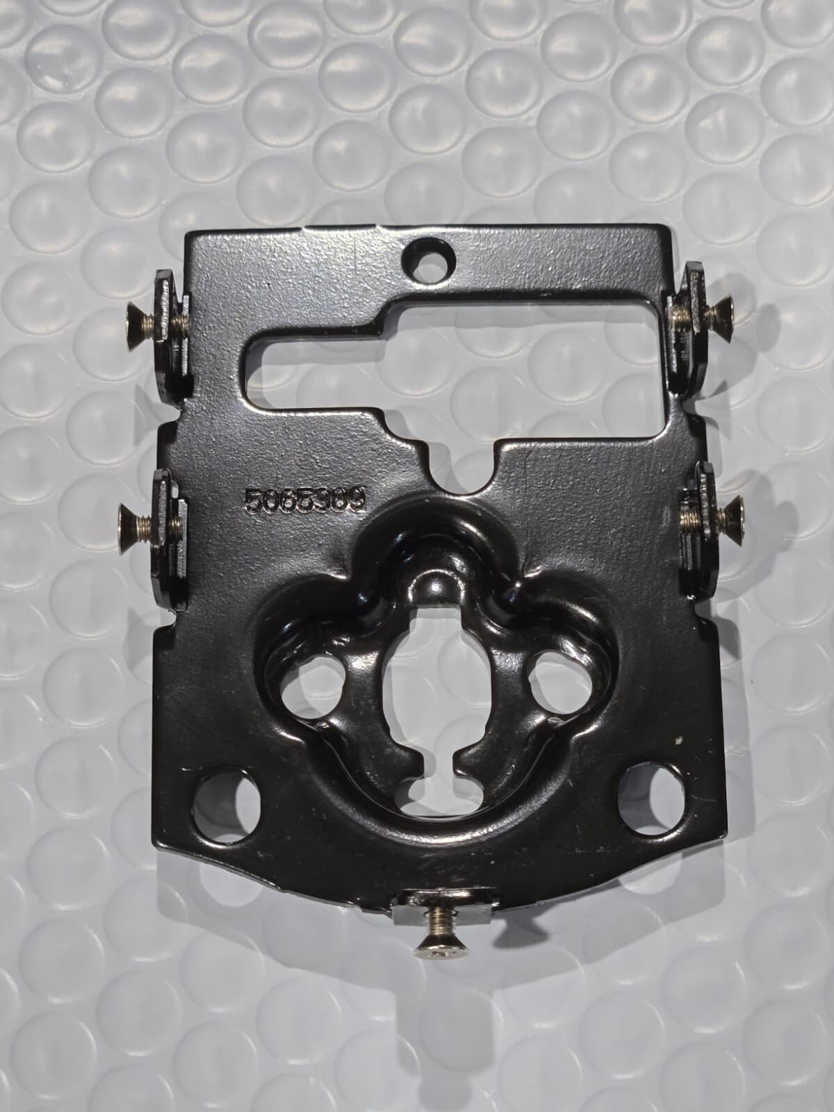 KWIKSET HALO SCREWS 69316 silver