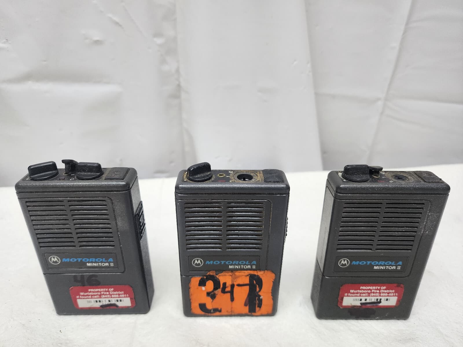 LOT OF 3 Minitor II Pager Frequency 46.1000