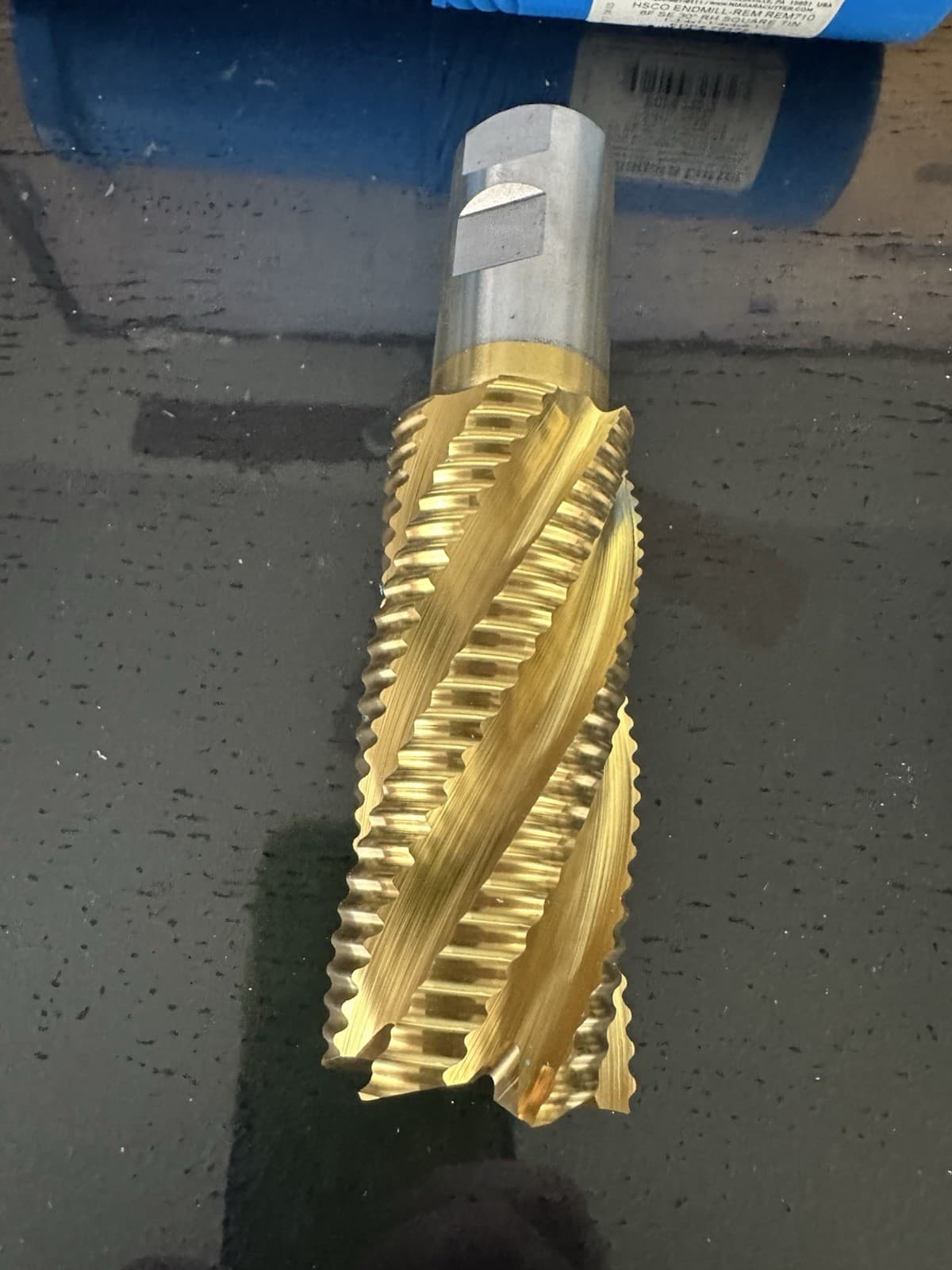 New Niagara Roughing End Mill 1-3/4 Diameter 6 Flute Cobalt Tin Coated