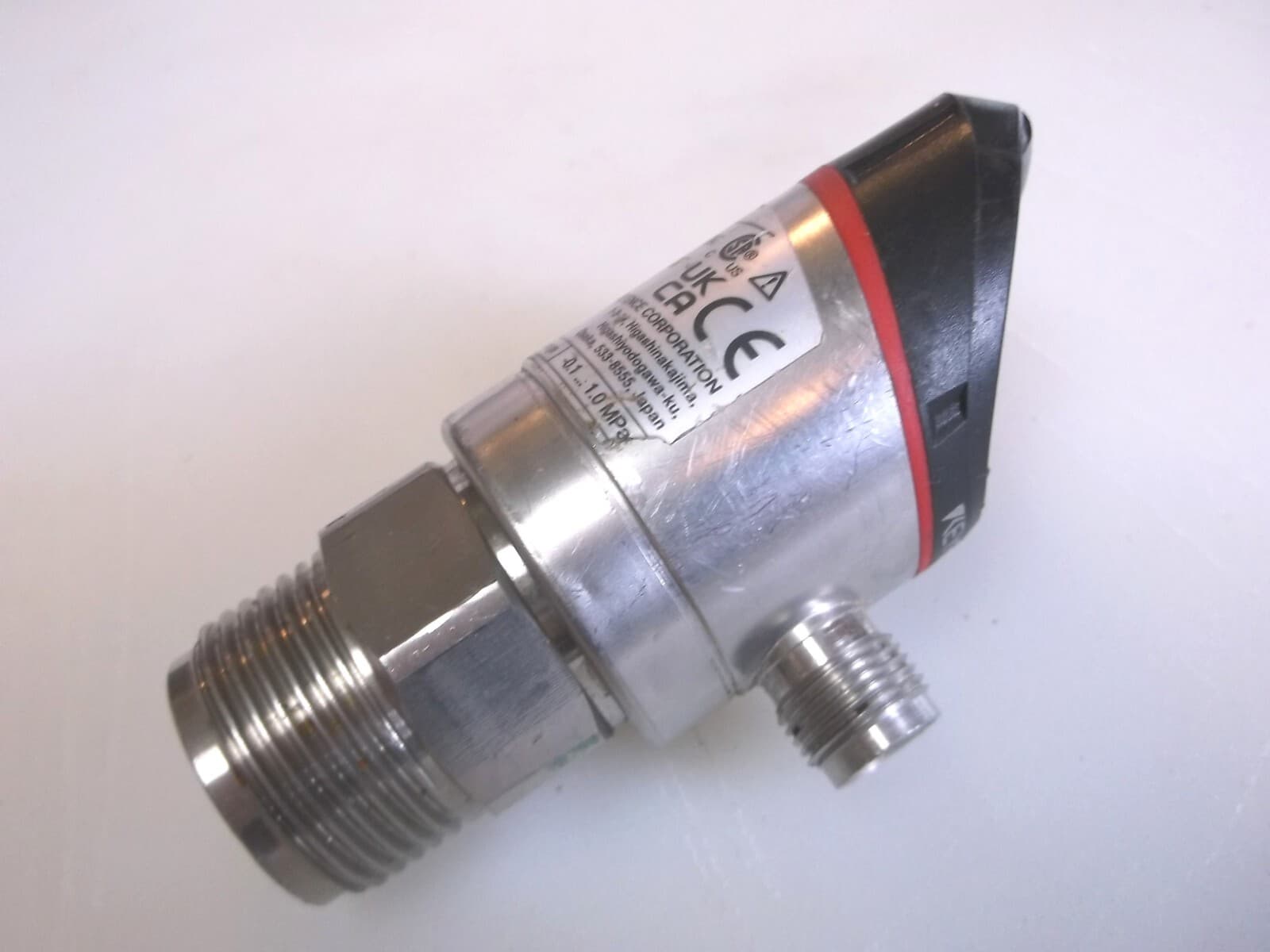 Keyence GP-M010T Electro-Hydraulic Transducer 10-30 VDC 100 mA Analog Out