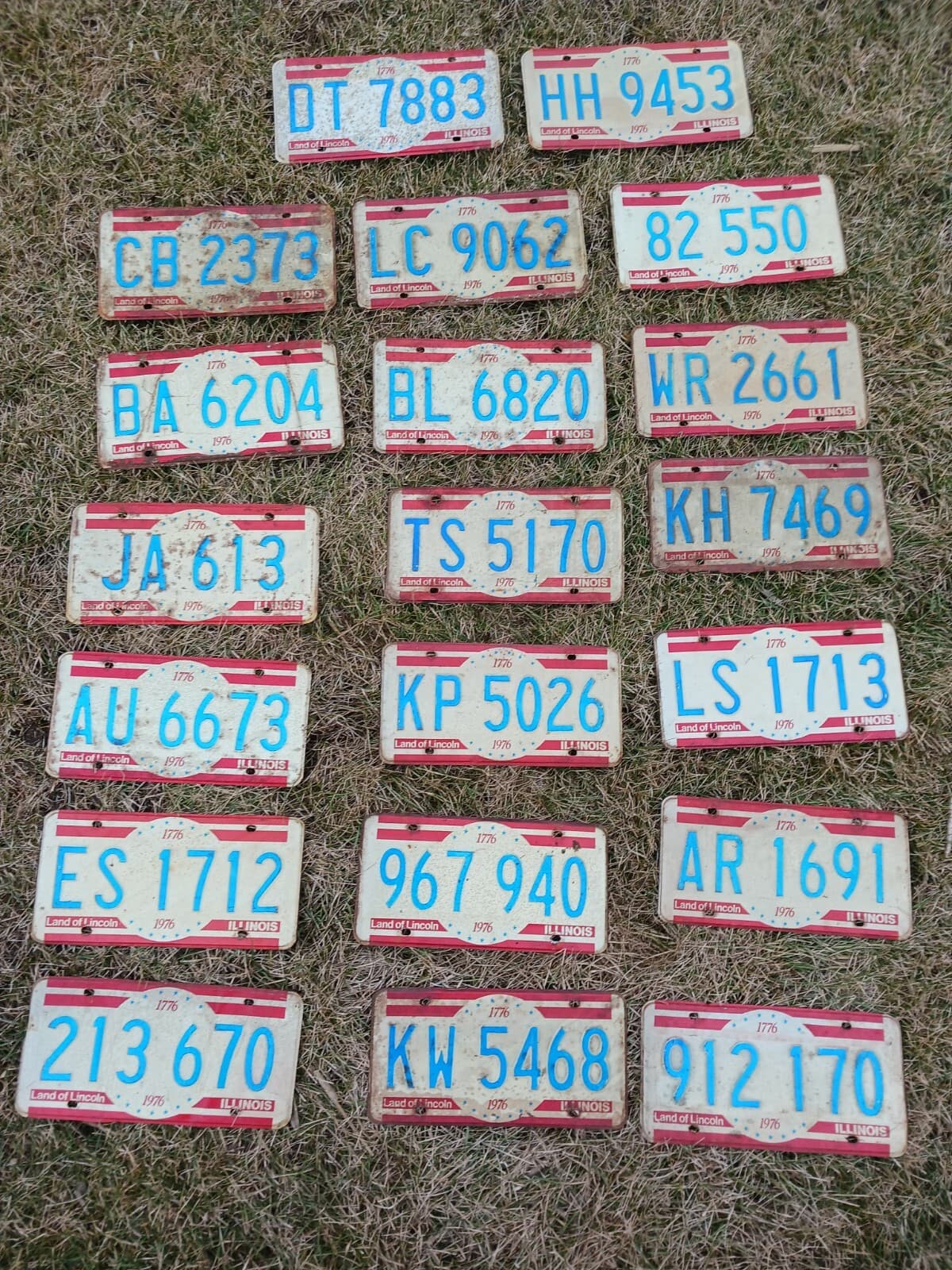 20 Illinois 1976 Bicentennial License Plates Lot Collecting or Decorating