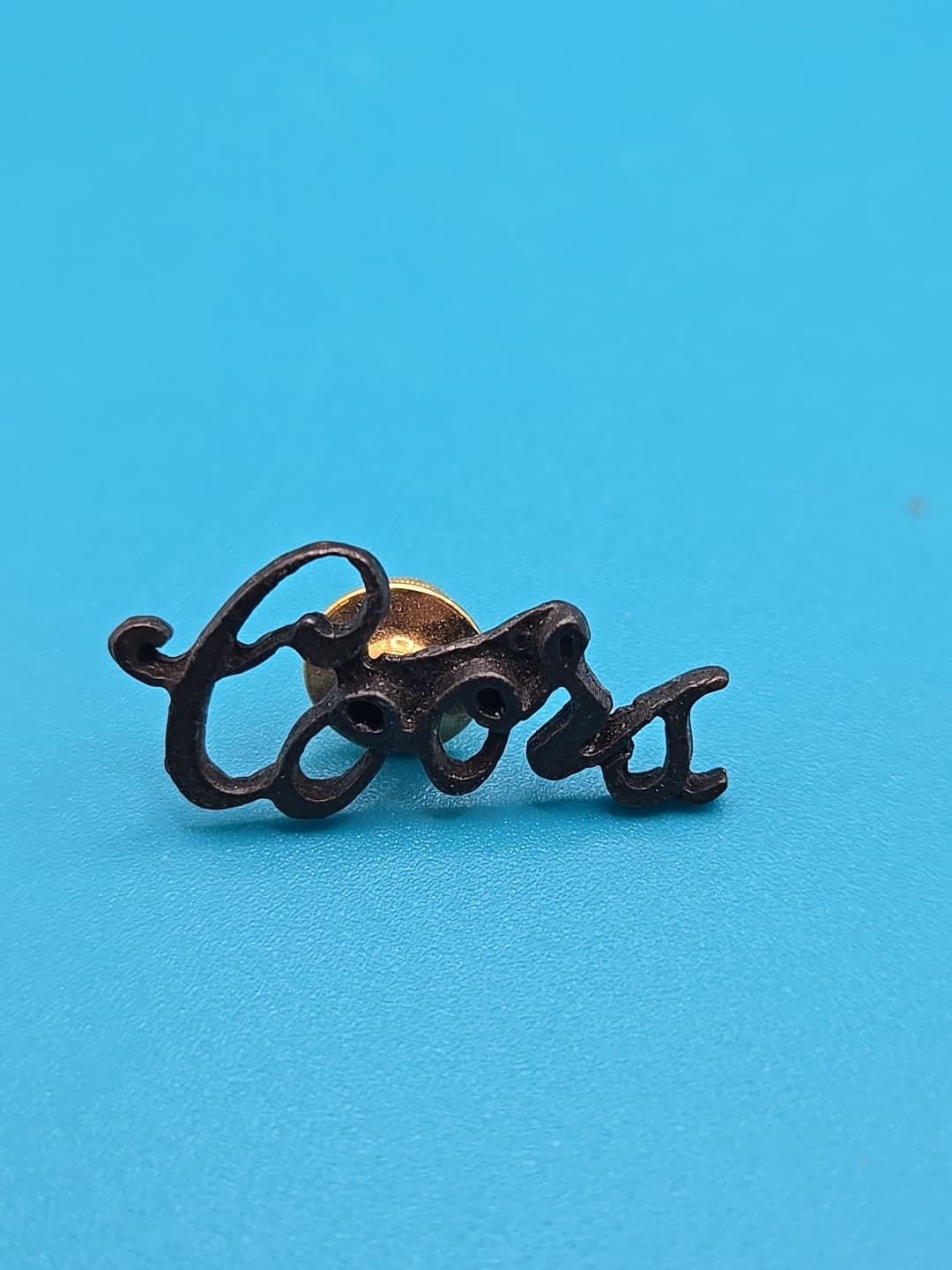 VTG Rare Coors Beer Pin Pinback Hat Pin Cursive Metal Gray