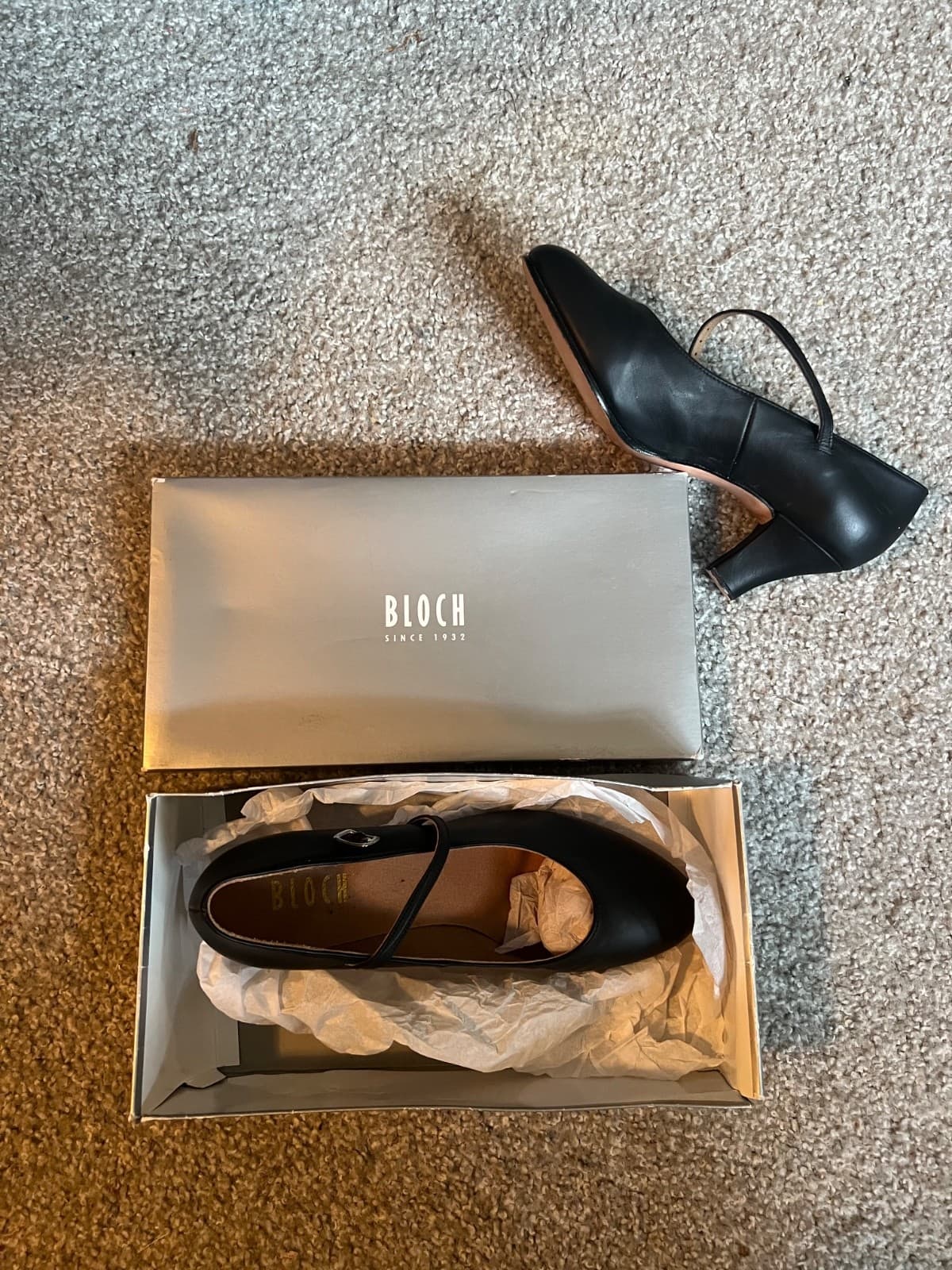 Bloch Cabaret Character Shoes. Size 9.5 X, Black. New in box.
