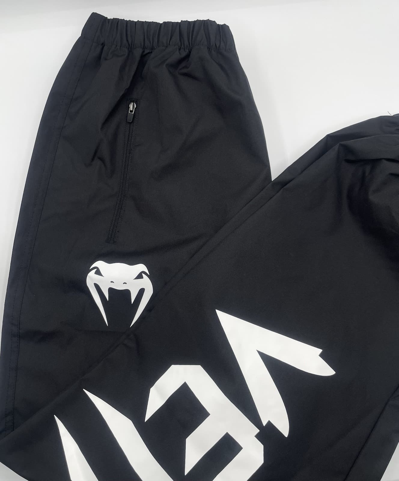 Venum Sauna Suit Giant Pants Men's Large Black NWT