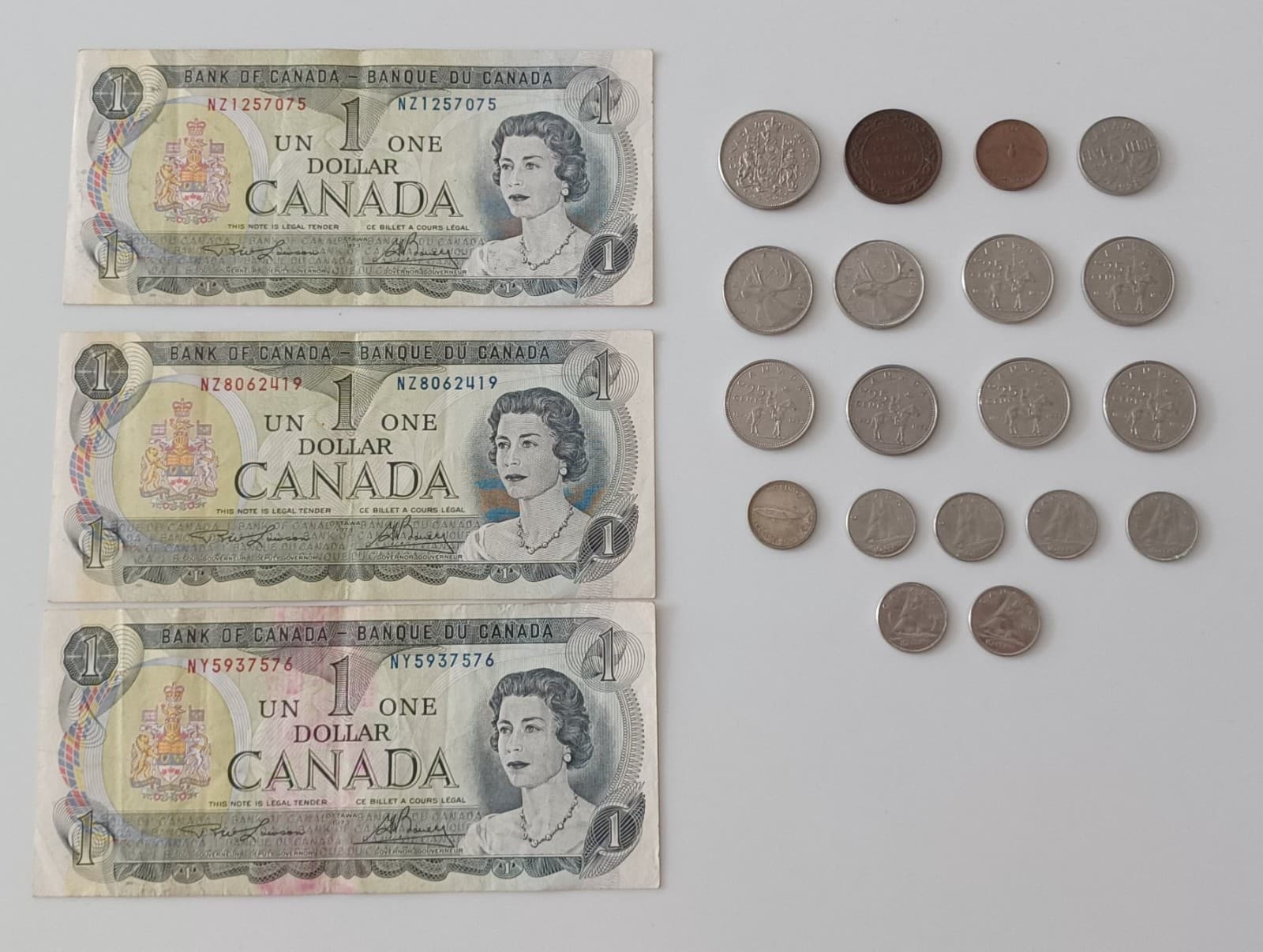 Canada 22 Lot 1973 One Dollar Bill 1968 Silver 25 Cent + 10 Cents. 1916 Cent