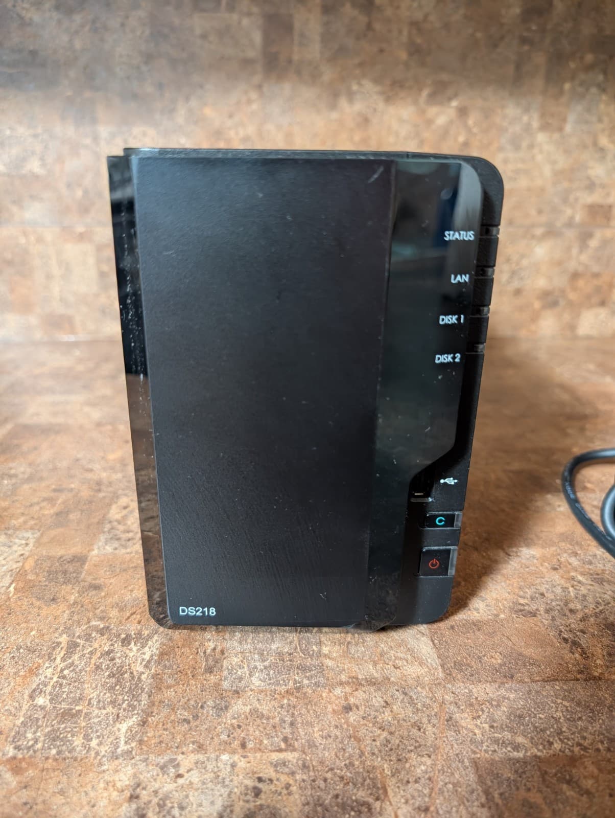 Synology DiskStation DS218 2-Bay NAS (Diskless)