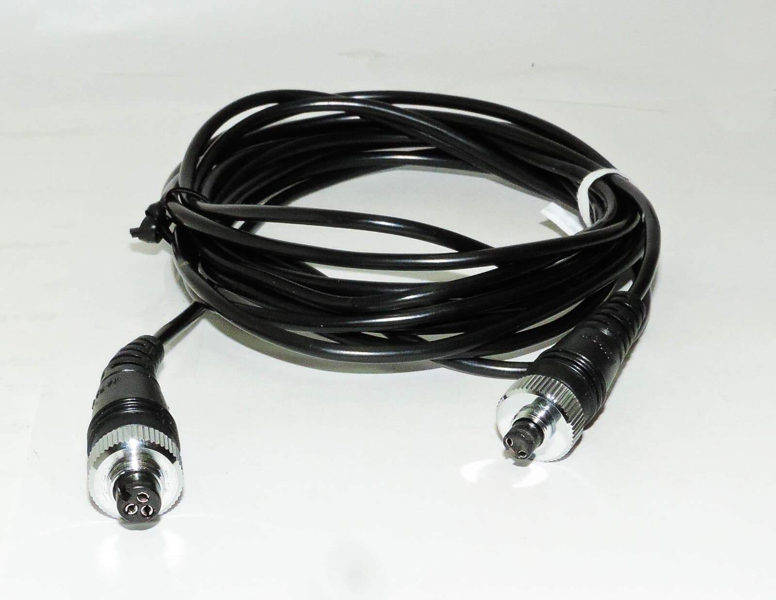 Genuine Nikon MC-11 External Cord F3/F4S/MA4/MD4/MB-22 AC DC Power Converter.