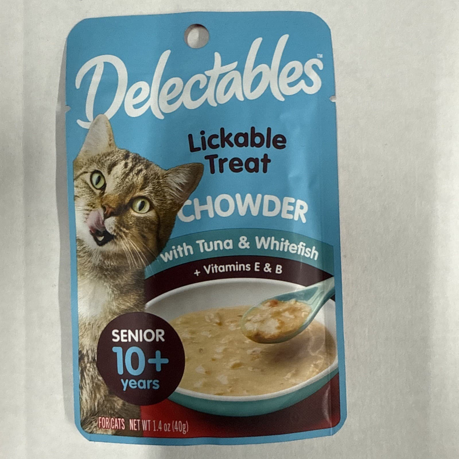 10 Pouches Hartz Delectables Chowder Lickable Wet Cat Treats for Kitten,