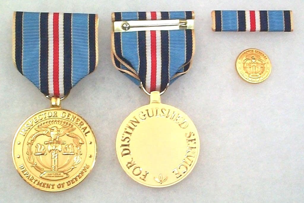 DoD Inspector General Civilian Distinguished Service Medal (type 2) OBSOLETE set
