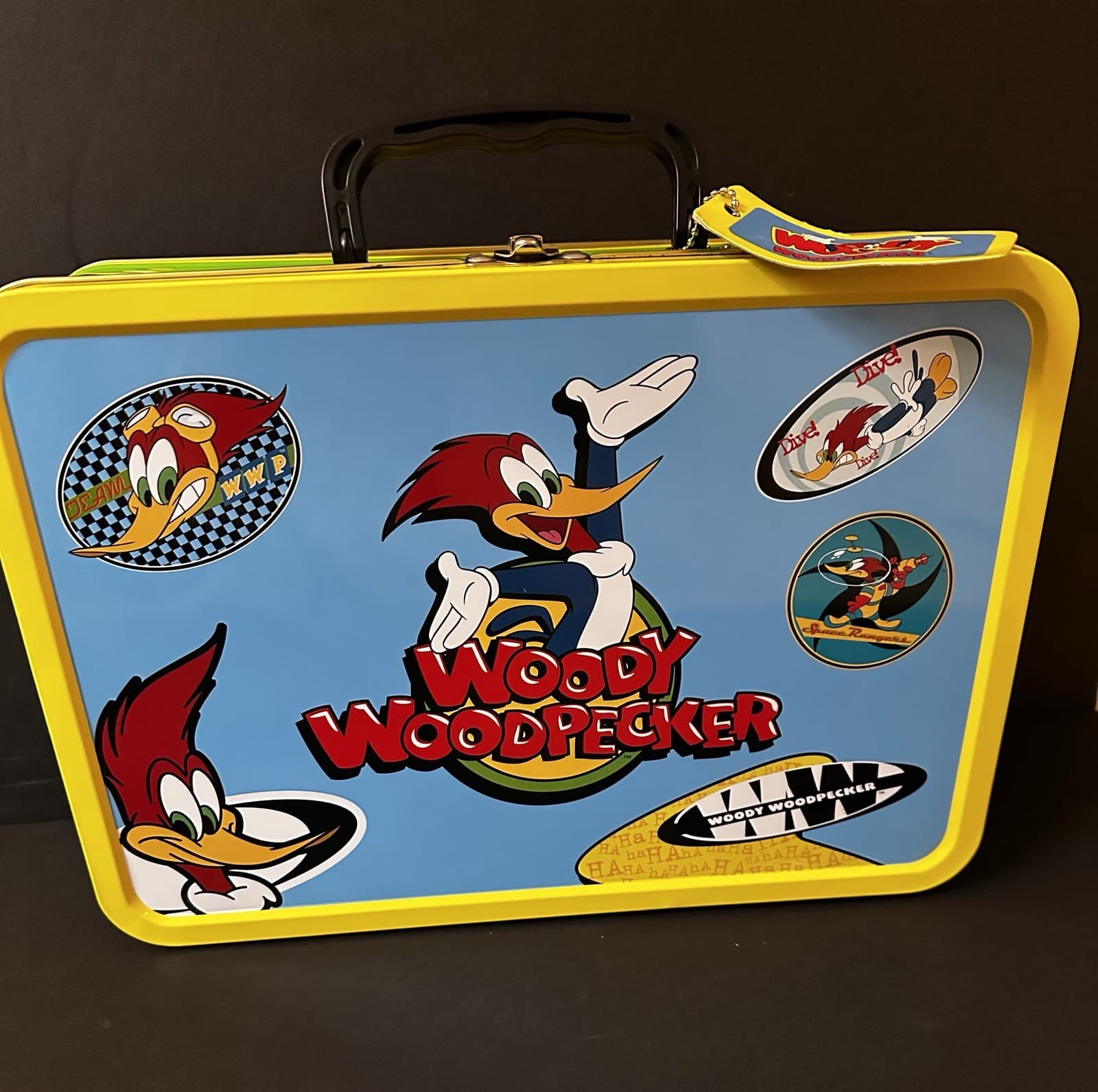 Vintage 1999 Woody Woodpecker Cartoon Metal Tin Lunchbox
