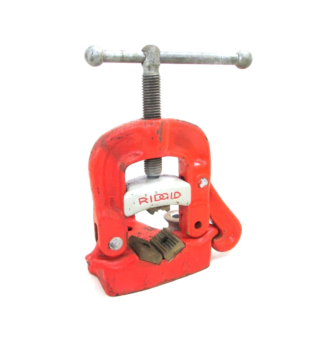 RIDGID TOOLS No. 21 YOKE TYPE BENCH MOUNT PIPE VISE, 1/8" to 2"